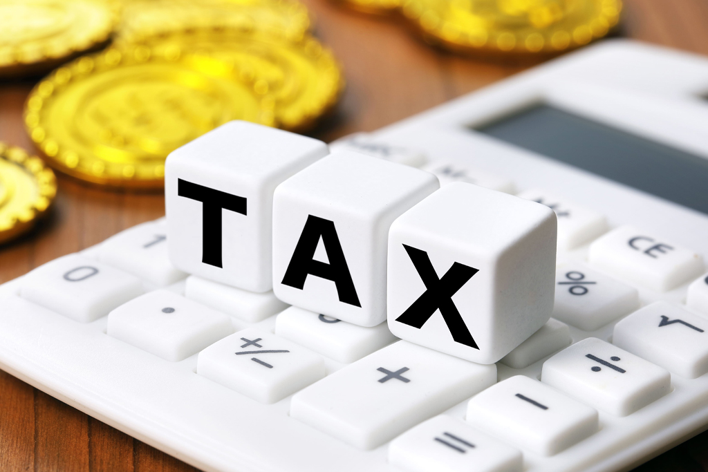 قوانین و مالیات شرکت های پخش